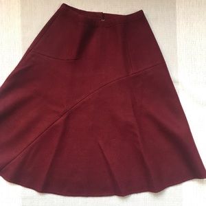 Women's S Burgandy wool like skirt